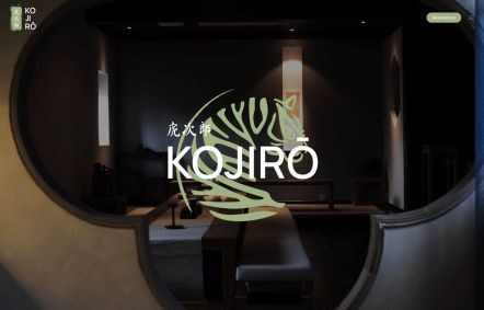 Kojiro Joomla template Home Page in White Green Style